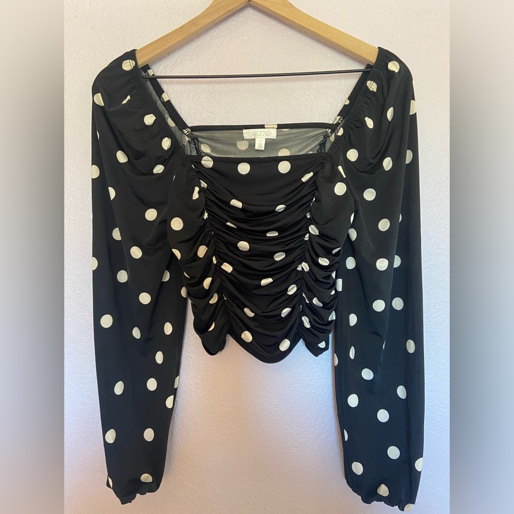 Gathered crop top with long sleeves